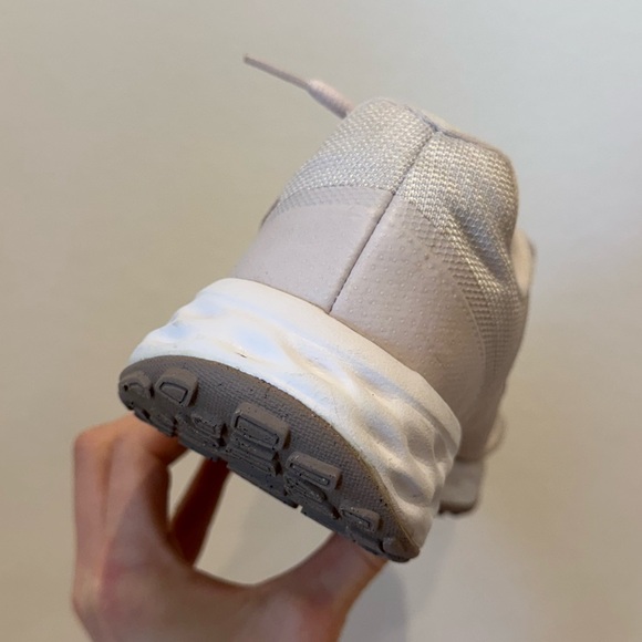 Nike Revolution 6 Women Light Pink Road Running Shoes Sneakers Size 8 - Picture 12 of 14